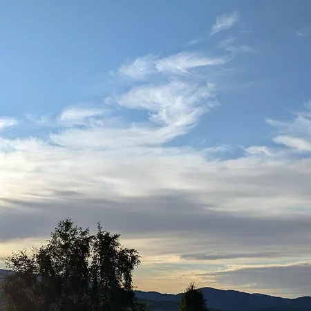 Apartment Spacious Modern 3br, Terrace, Aurora & Midnight Sun, Pets Allowed, Free Parking, Close To Slopes, Snow Dome, Bus Stop